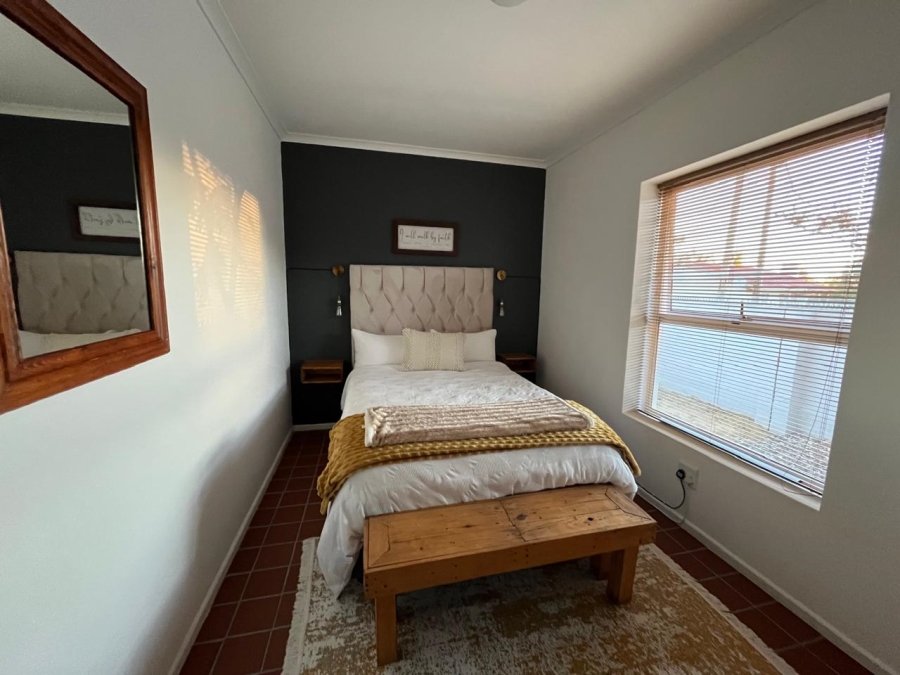 To Let 2 Bedroom Property for Rent in Porterville Western Cape